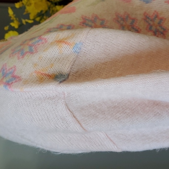 Vintage, angora Sweater Pink  By Tex Maglie. Great gold buttons. Large Old Money - Picture 5 of 8